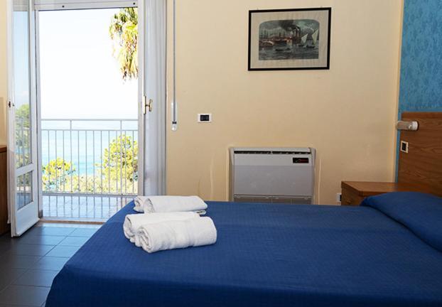 Hotel Parthenius Cirella Di Diamante Екстер'єр фото