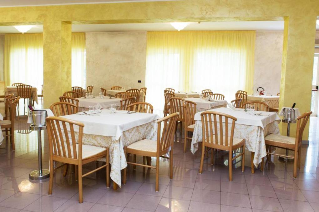 Hotel Parthenius Cirella Di Diamante Екстер'єр фото